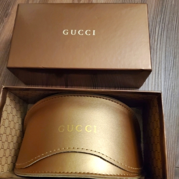 THIS ITEM IS SOLD!!!! Gucci Aviator - Picture 8 of 9